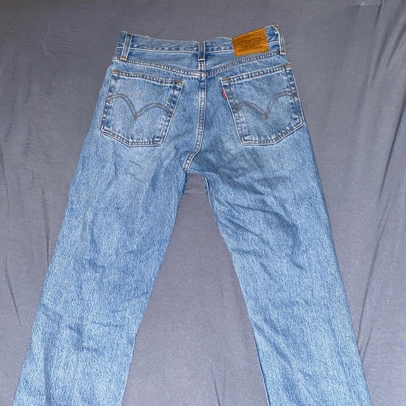 Levi Premium Straight Leg Jeans - Picture 4 of 4